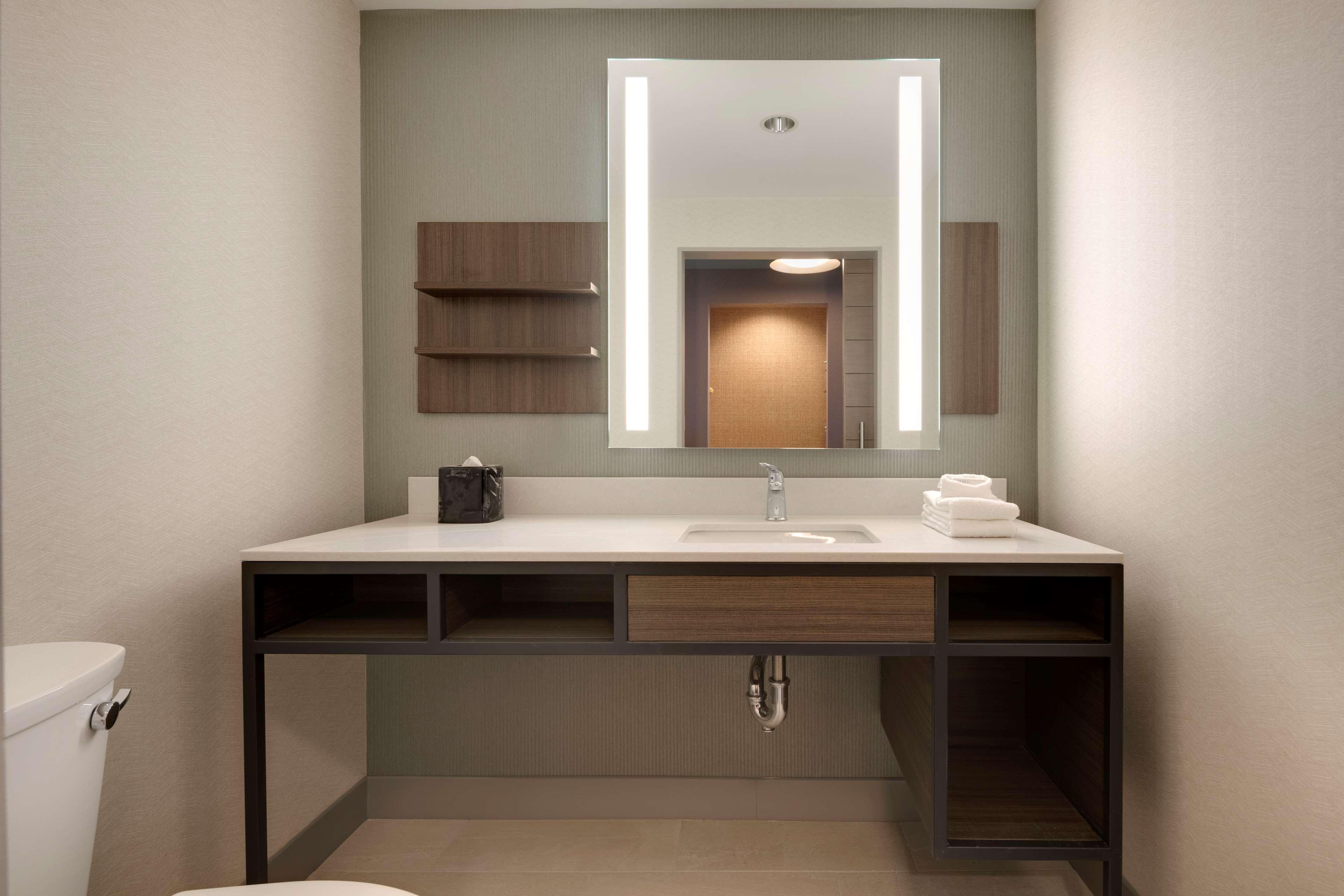 Hilton Garden Inn Haymarket מראה חיצוני תמונה