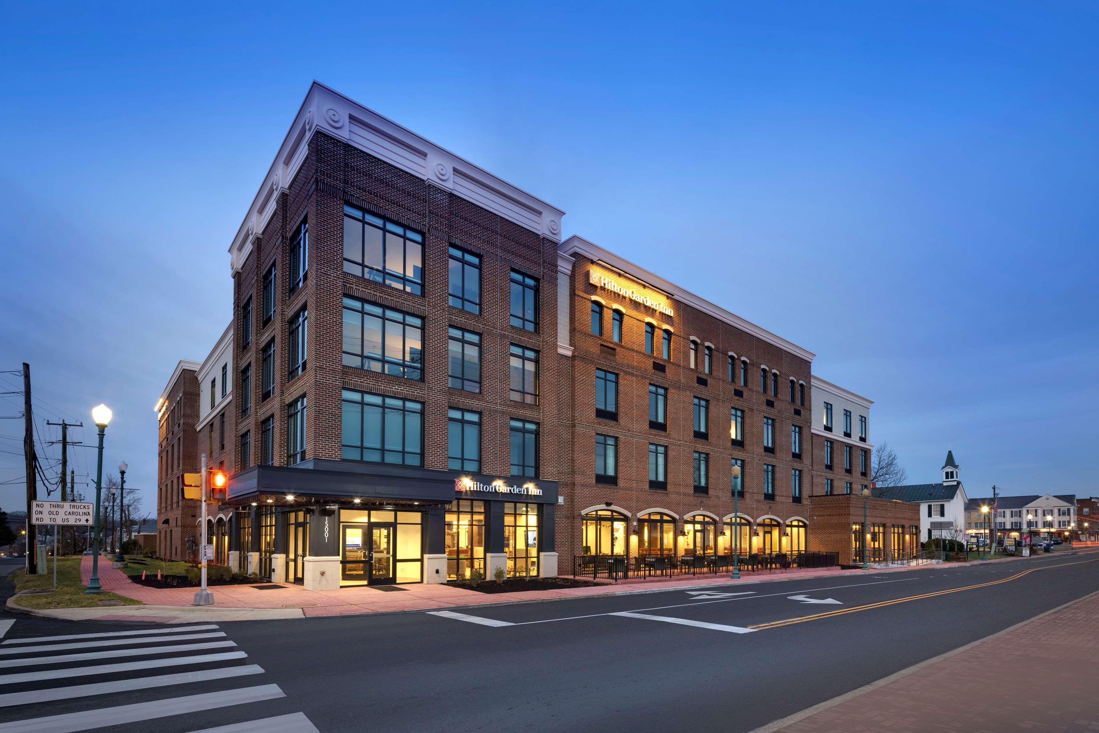 Hilton Garden Inn Haymarket מראה חיצוני תמונה